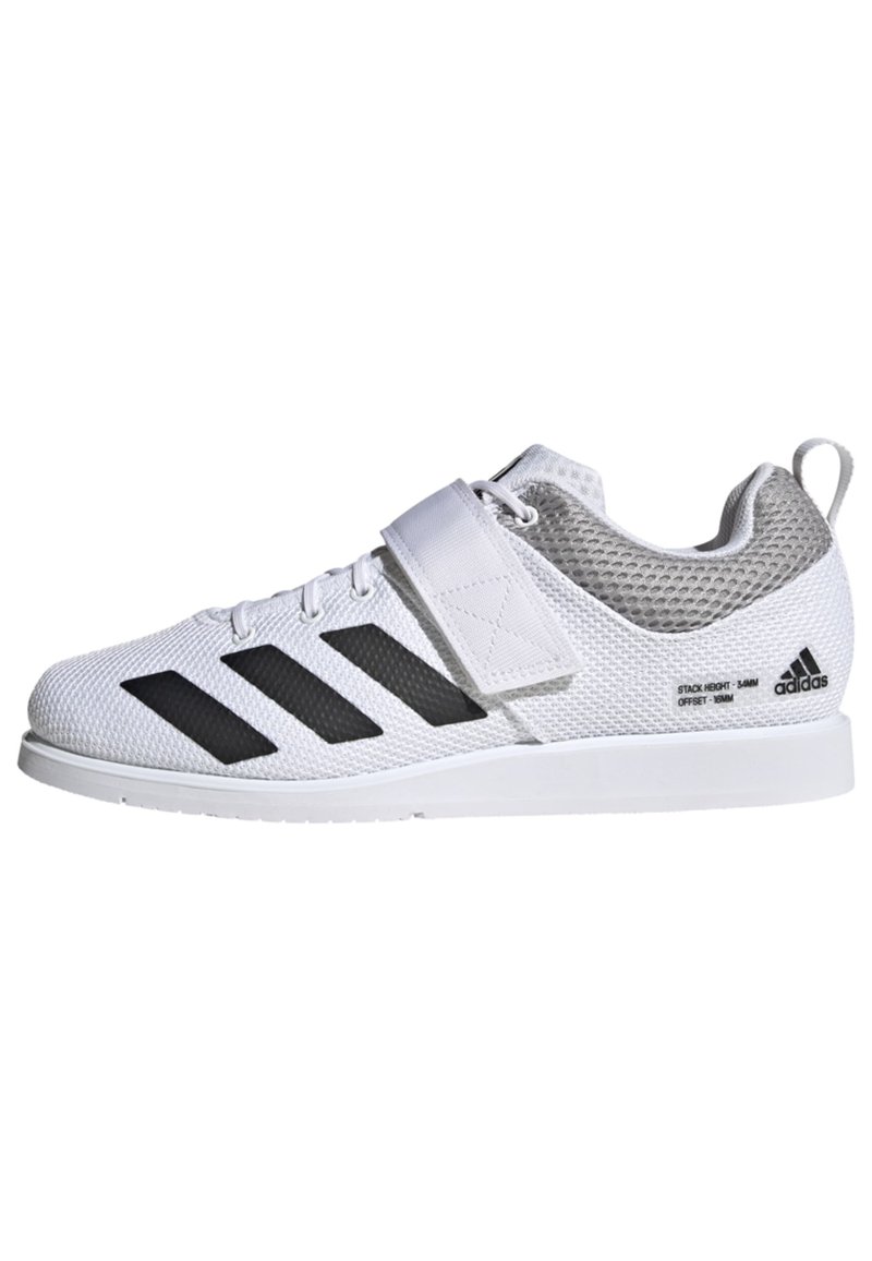 Zapatilla deportiva blanca con parte superior de malla, presenta acentos de rayas negras, una correa de velcro y un contrafuerte texturizado en el talón para mayor soporte.