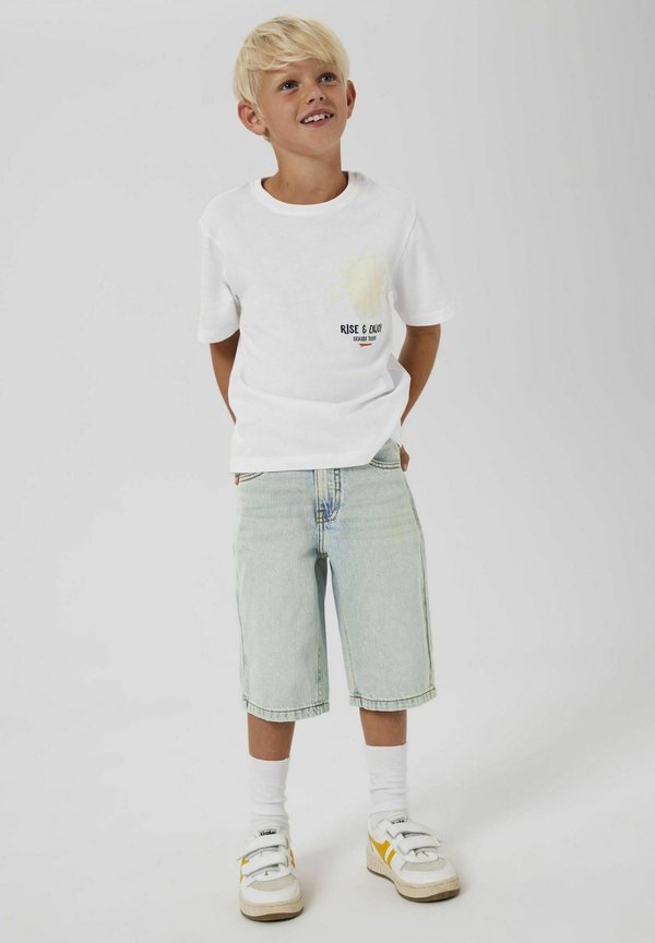 BERMUDA - Jeans Shorts