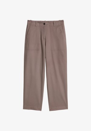 Beige katoenen werkbroek met een rechte pijp, twee steekzakken aan de voorkant en een knoopsluiting.