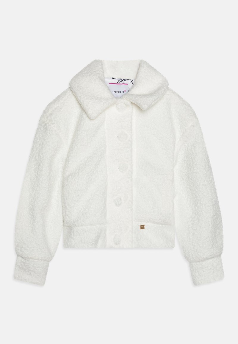 Weißes, kurzes Jacket aus flauschigem, strukturiertem Material. Verfügt über einen spitzen Kragen, sechs große Knöpfe und ein kleines Logo-Detail am Saum.