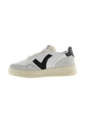 SNEAKERS - Trainers - bianco nero