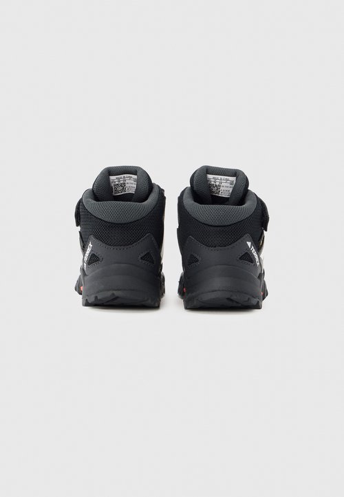 adidas SKYCHASER MID GTX UNISEX - Hiking shoes - core black/white/semi impact orange — photo 3