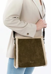 Tamaris CHARLIE - Borsa a tracolla - oliv