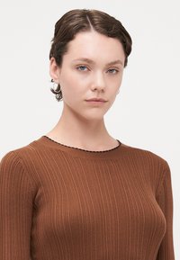 Vero Moda Tall VMNINA O NECK CALF - Enostavna obleka - emperador/black