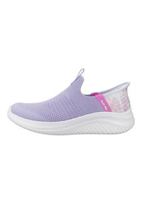 Scarpe slip-on viola con una parte superiore in maglia traspirante, dotate di una suola in gomma bianca e un accento sul tallone testurizzato con un logo rosa.