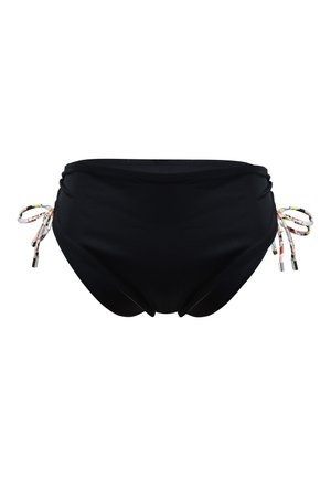 Czarne majtki bikini z marszczeniami po bokach, z kolorowymi plecionkami i metalicznymi akcentami. Gładki materiał z pełnym krojem.