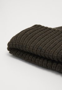 Pier One UNISEX 3 PACK - Gorro - black/grey/khaki
