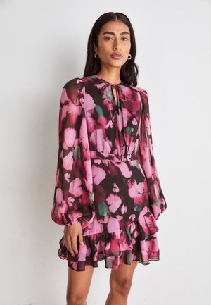 ted baker dannza dress
