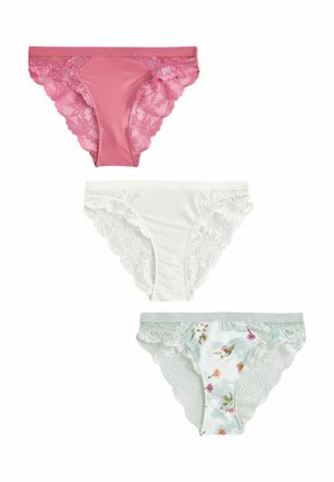 Tre par damestrømper: lyserød satin med blonderkanter, hvide blonder og lysegrønt blomsterprint med blondekanter.