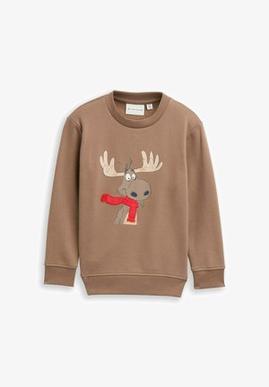 Bruine sweatshirt gemaakt van zachte stof, met een afbeelding van een eland met takken en een rode sjaal in het midden van de voorkant. Ronde halslijn, ribbelboorden.