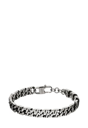 Silberarmband mit ineinandergreifenden Gliedern, polierter Oberfläche und schwarzen Akzenten. Umfasst einen Verschluss und eine verstellbare Kettendetails.