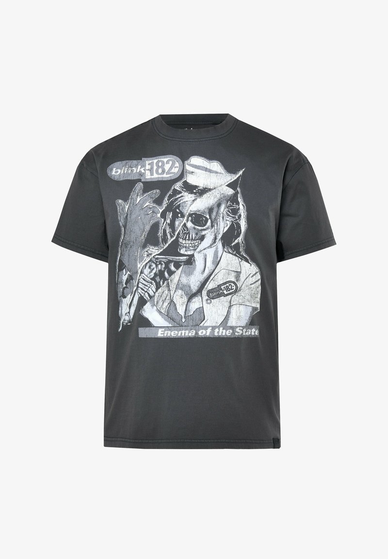 STHUGE STHUGE T-SHIRT, BAND SHIRT, SHORT SLEEVE, OVERSIZED, BLINK STHUGE STHUGE T-SHIRT, BAND SHIRT, SHORT SLEEVE, OVERSIZED, BLINK