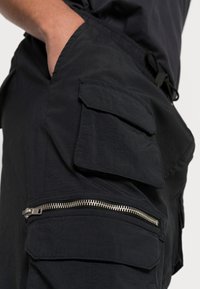 Brave Soul Cargobyxor - black