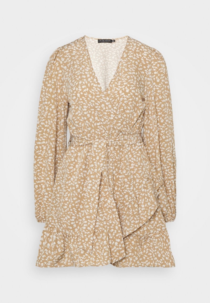 Vestido envolvente beige con mangas largas, estampado floral blanco, dobladillo con volantes y detalle de corbata en la cintura.