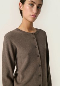 Soaked in Luxury SPINA REGULAR  - Adīta jaka - major brown melange