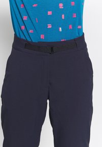 Salomon Tygbyxor - dark blue