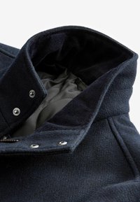 Next Jas - navy blue texture