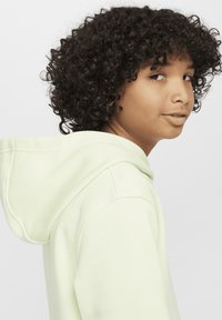 Nike Sportswear CLUB UNISEX - Sudadera - lime ice white