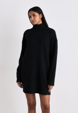 FLUFFY LOOSE DRESS - Gebreide jurk - black