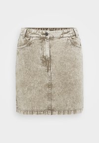 Denim skirt in light beige with a faded finish, featuring a button closure, five pockets, and stitching details. Classic silhouette.