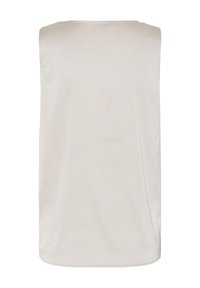Blouse beige en satin sans manches avec un col rond montant et une coupe décontractée.