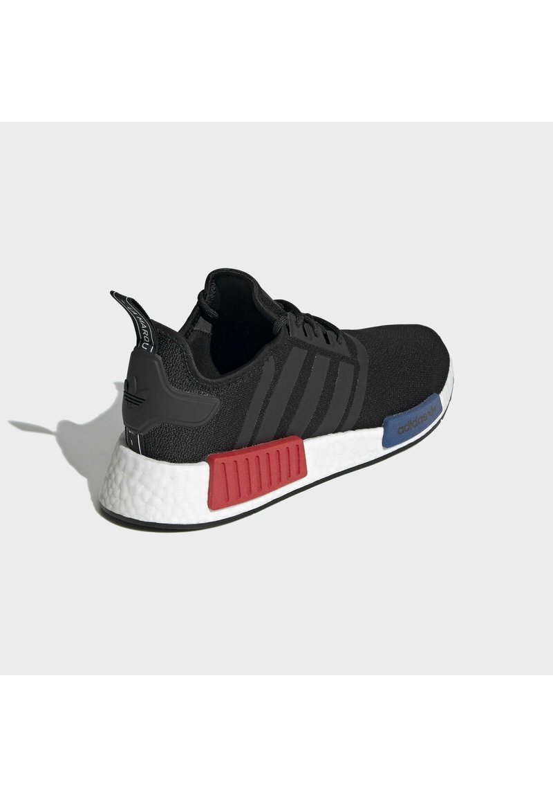 adidas gazelle silver green womens Adidas NMD XR1 Triple White