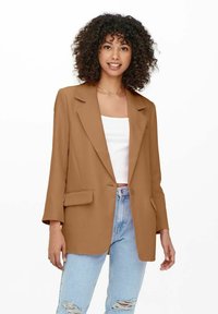 Unselected, tobacco brown