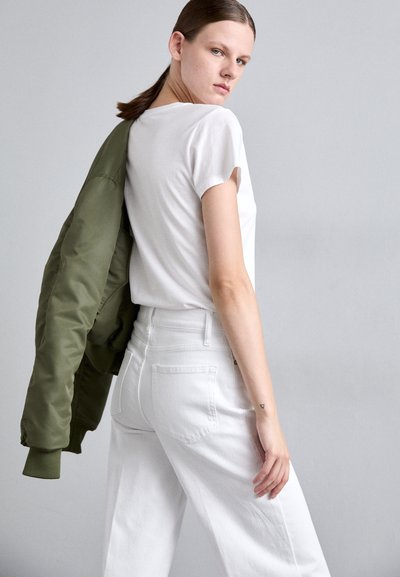 FRAME PALAZZO RAW AFTER - Wide leg - white