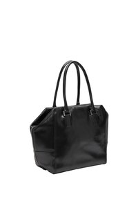 Tote bag en cuir noir avec deux poignées robustes, forme structurée, texture lisse et éclat subtil. Comprend une fermeture zippée et une poche latérale.