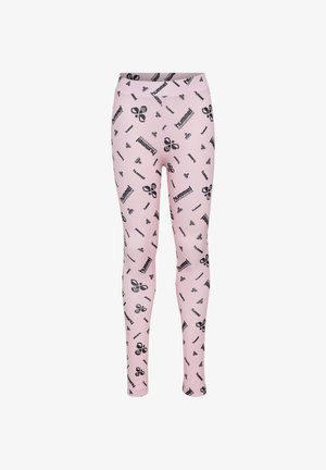 Leggings roses présentant un motif de logos noirs répétés, conçus avec une coupe ajustée et une texture lisse. Élastiques et confortables pour une utilisation active.