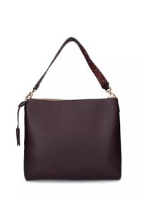 Borsa a tracolla in pelle marrone scuro con zip dorata e tracolla staccabile, caratterizzata da un motivo geometrico rosso e nero.