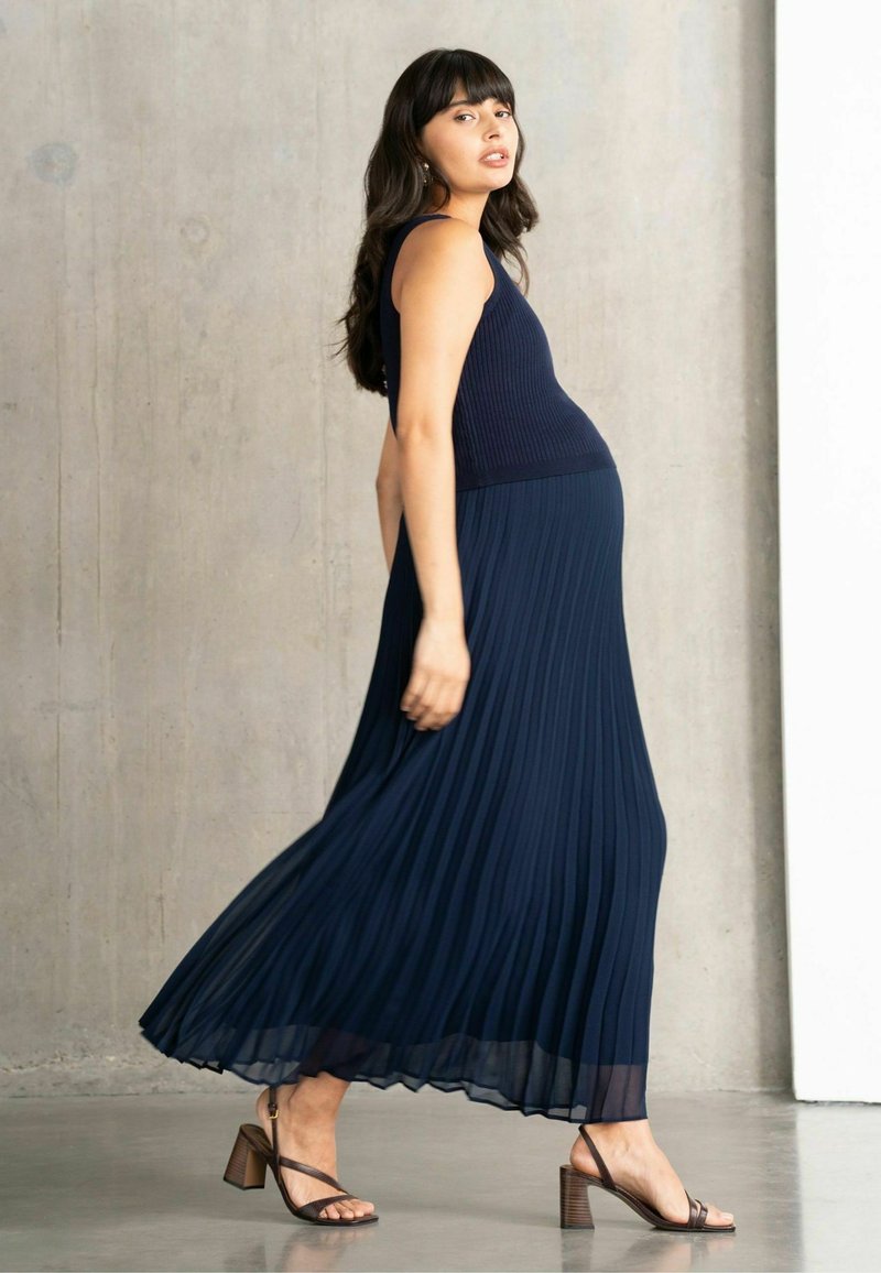 Seraphine REGULAR FIT - MATERNITY\WITH TOPPER - Maxi dress - blue - Zalando