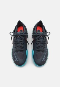 Mizuno Buty tenisowe na nawierzchnię ziemną
