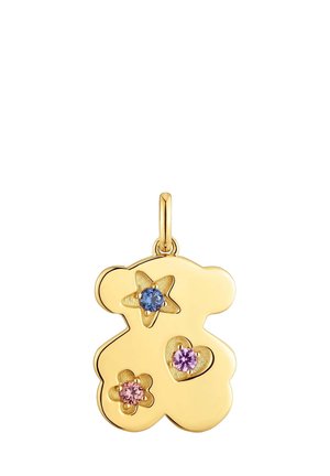 Pendentif ours en or orné de trois pierres colorées : une étoile bleue, un cœur rose et une petite fleur rose, avec une finition lisse et polie.