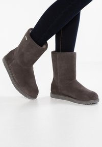 EMU Australia PATERSON CLASSIC LO - Vinterstøvler - charcoal