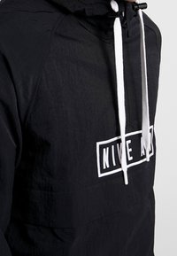 Nike Sportswear Vindjacka - black