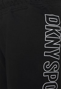 DKNY Träningsshorts - black