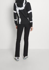 JDY Felpa con cappuccio - black