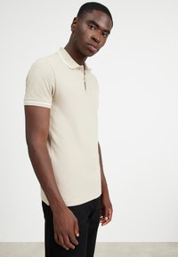 Calvin Klein Jeans TIPPING SLIM - Polokošeľa - plaza taupe