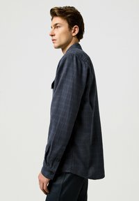 Wrangler LONG SLEEVE  - Overhemd - midnight grey