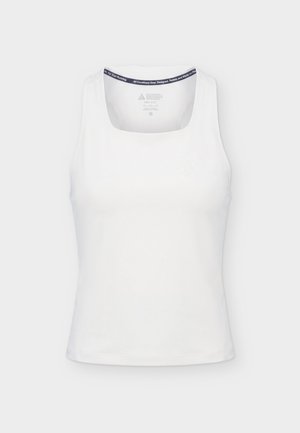 Wit mouwloos atletisch tanktop met vierkante halslijn en bedrukte binnenkraagtekst voor trailrunning.