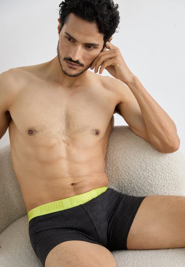 MEN ECOM 3 PACK - Trunks2