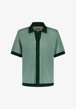 Korte mouwen kraagshirt in groen en wit gestructureerde stof, met een donkergroene kraag en knoopsluiting.