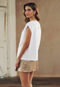 Next POCKET  REGULAR FIT - Top - white