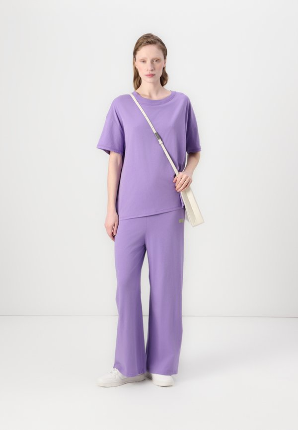 PYMAZ - Basic T-shirt - mauve vintage4