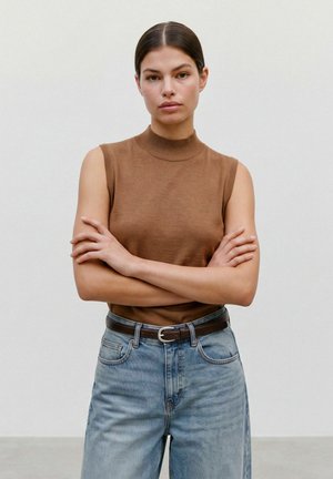 Vero Moda KNITTED TOP AWCARA KNIT TOP - Haut - toasted coconut