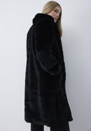 Anna Field Vinterkåpe / -frakk - black