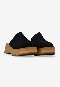 Bosanova Zuecos - black