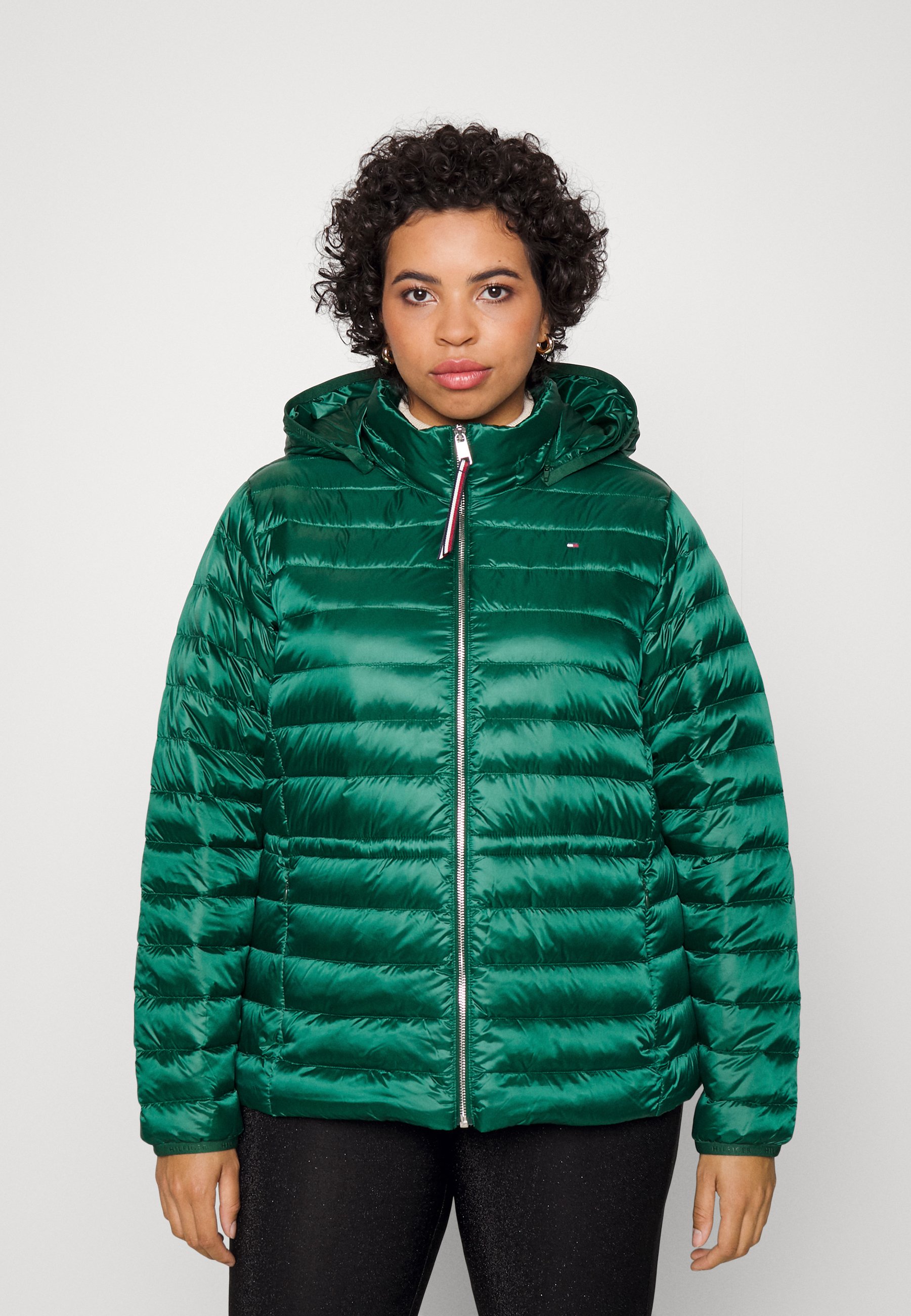 Tommy Hilfiger Curve FEMININE JACKET - Daunenjacke - prep green/grün