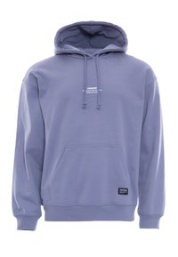 Hoodie i mjukt, ljuslila tyg. Har en känguruficka, dragsnören och en liten tryckt logotyp på bröstet.